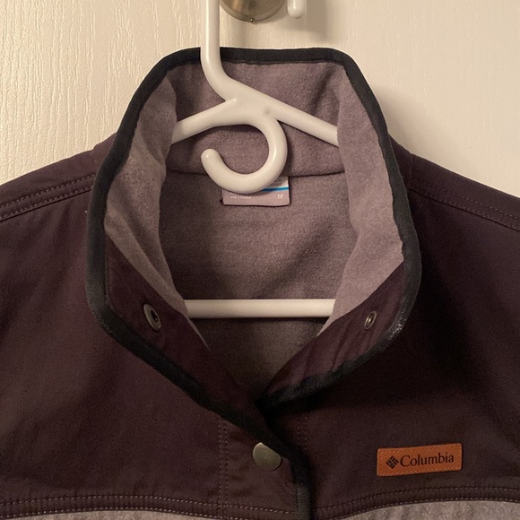 Columbia Jacket - Picture 5 of 10